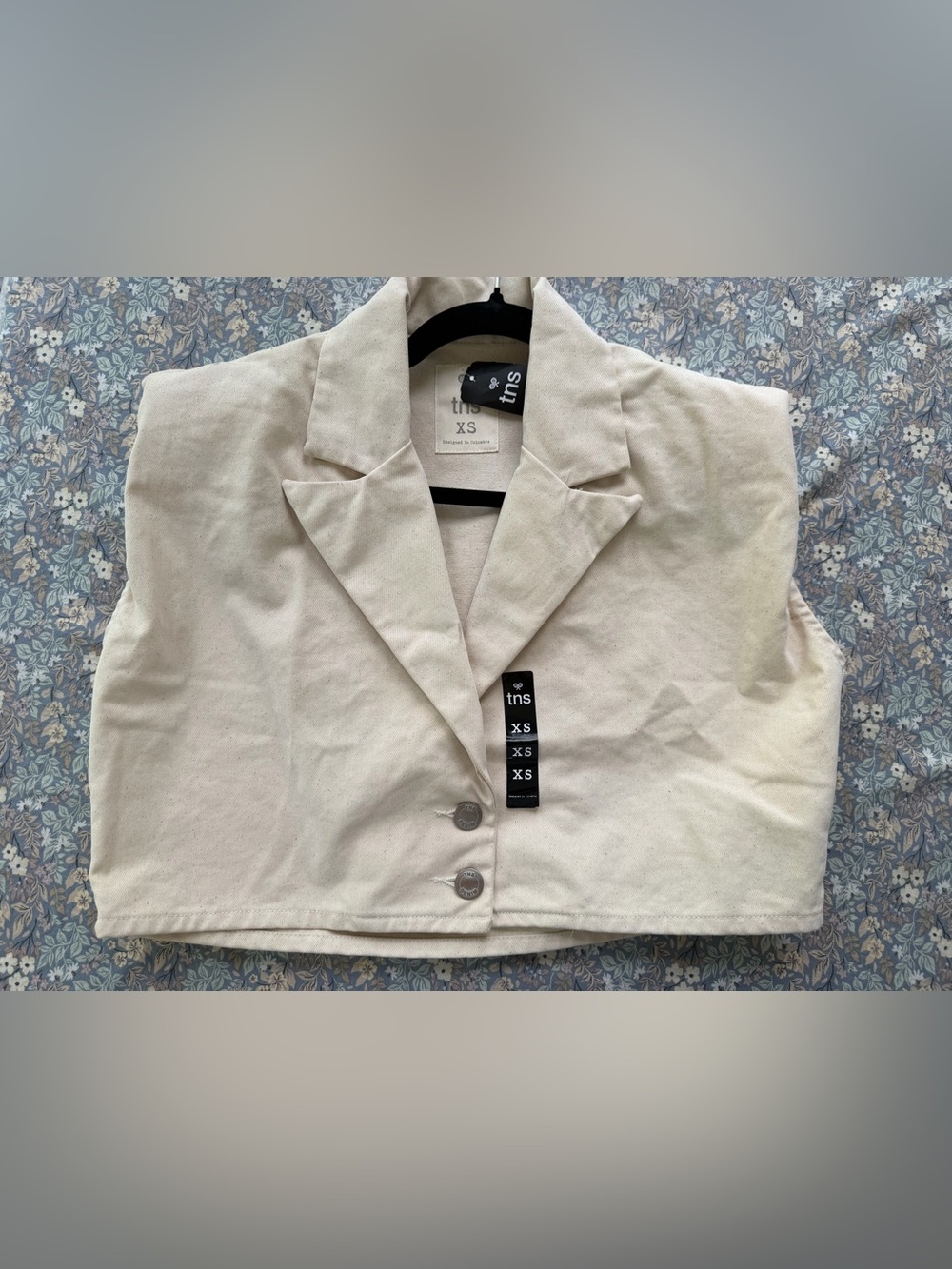 TNS Boxy Fit Vest With Shoulder Pads Off-White